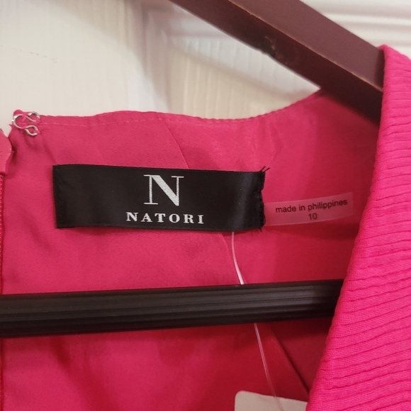 New Natori Women's Hot Pink Short Sleeve Vneck Midi Dress Medium 10 Barbiecore - Picture 6 of 6